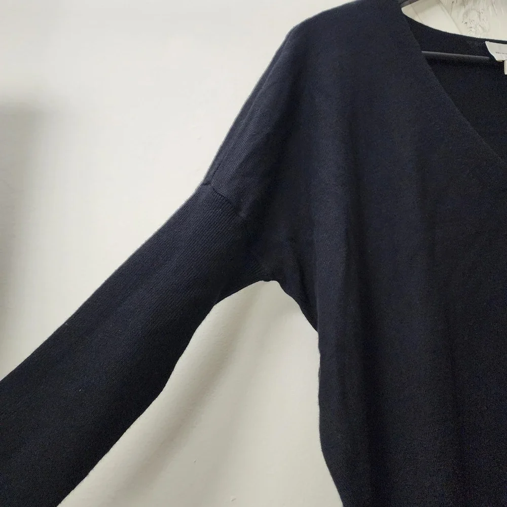 Maeve By Anthropologie V-Neck Pullover Sweater Black Side Slits  Size M